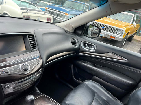 Used 2014 INFINITI QX60 AWD w/ Premium Plus Package image 11