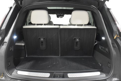 New 2026 Cadillac Vistiq Luxury w/ LPO, Floor Liner Package image 16
