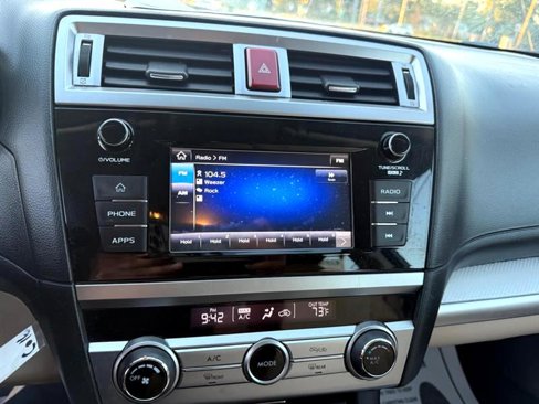 Used 2018 Subaru Outback 2.5i image 27