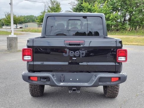 New 2023 Jeep Gladiator Willys image 6