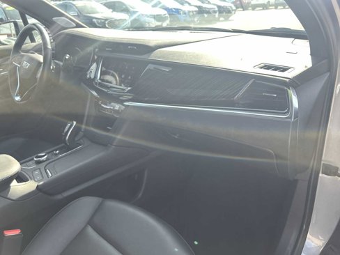 Certified 2025 Cadillac XT6 Premium Luxury image 39