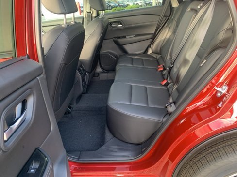 New 2026 Nissan Rogue SV image 25