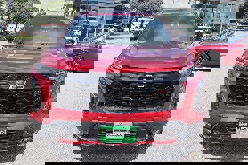 New 2026 Chevrolet Equinox RS image 2