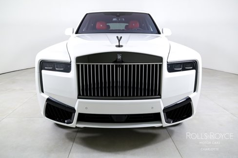 New 2025 Rolls-Royce Cullinan Black Badge image 6