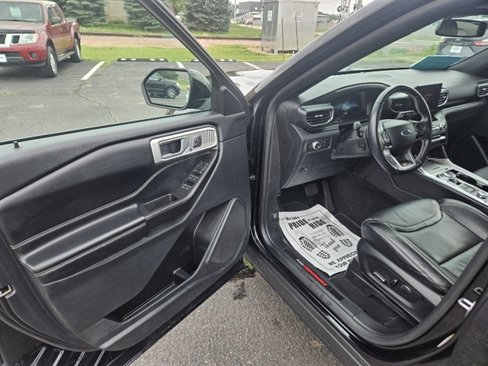 Used 2020 Ford Explorer ST image 9