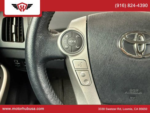 Used 2015 Toyota Prius Five image 22