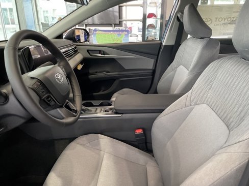 New 2026 Toyota Camry LE image 10