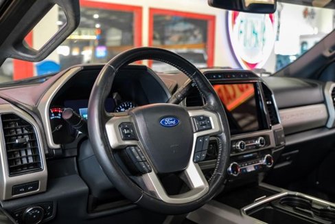 Used 2022 Ford F250 Lariat w/ Lariat Ultimate Package image 17