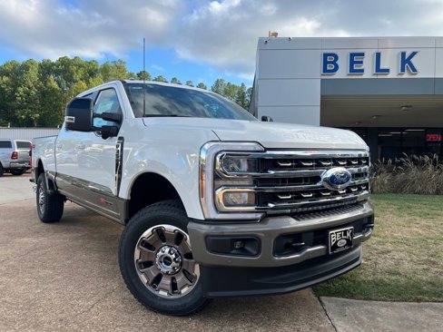 New 2026 Ford F350 4x4 Crew Cab Super Duty image 1