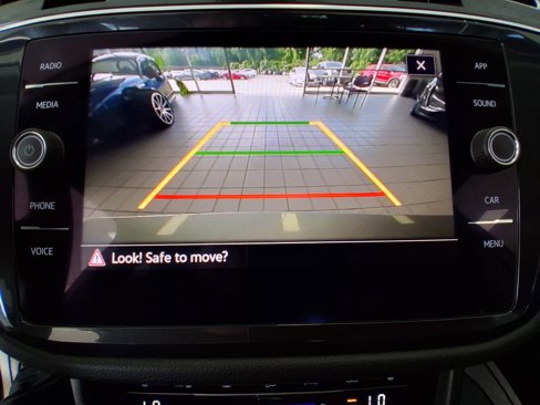 Used 2022 Volkswagen Tiguan SE image 26
