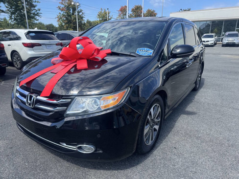 Used 2015 Honda Odyssey Touring image 1