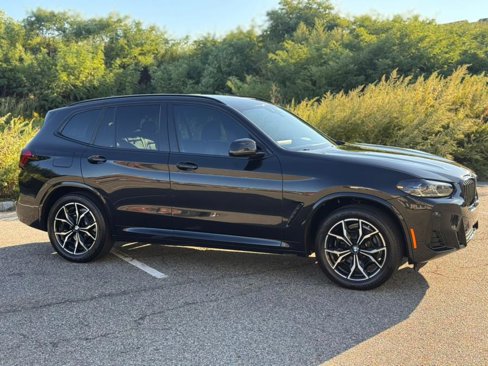 Used 2023 BMW X3 xDrive30i w/ M Sport Package image 3