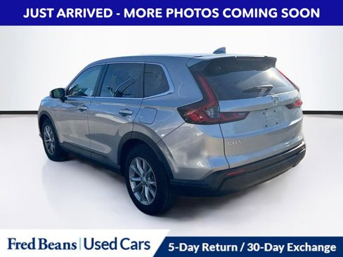 Used 2025 Honda CR-V EX image 5