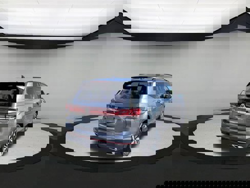 Used 2024 Volkswagen Atlas SE image 8