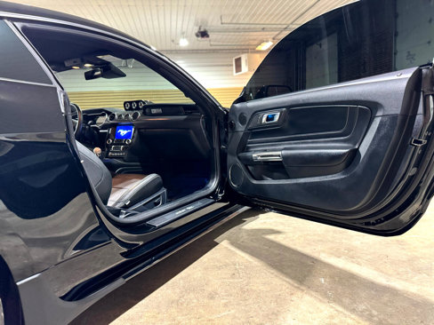 Used 2020 Ford Mustang GT Premium w/ GT Performance Package image 33