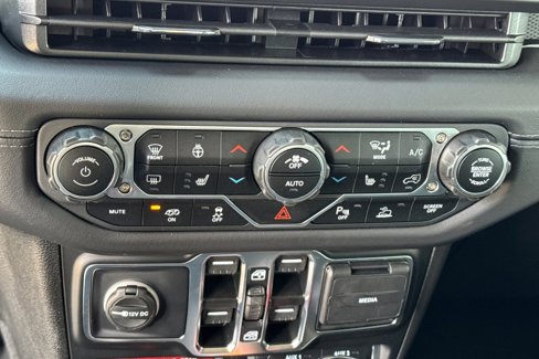 New 2025 Jeep Wrangler Unlimited Rubicon 392 image 19