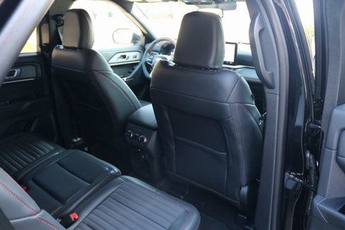 New 2025 Ford Explorer ST-Line image 30