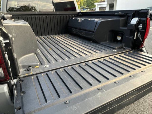 Used 2021 Toyota Tacoma SR5 w/ Trail Edition image 12