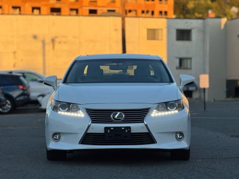 Used 2015 Lexus ES 350 image 48