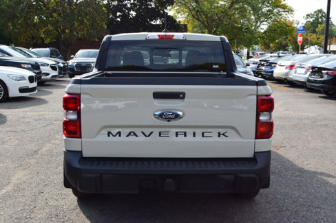 Used 2024 Ford Maverick Lariat w/ Black Appearance Package image 8