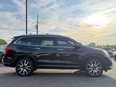 Used 2021 Honda Pilot Touring image 6