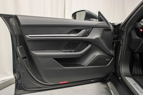 New 2025 Porsche Taycan 4 Cross Turismo image 18