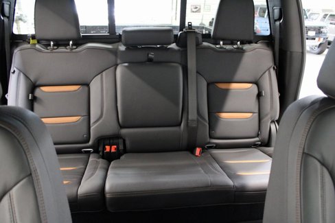 Used 2025 GMC Sierra 1500 AT4 w/ AT4 Premium Package image 38