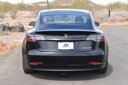Used 2022 Tesla Model 3 Performance image 4