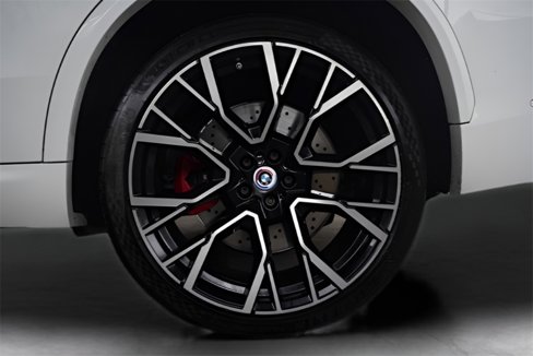 Used 2023 BMW X5 M Competition w/ Competition Package image 10
