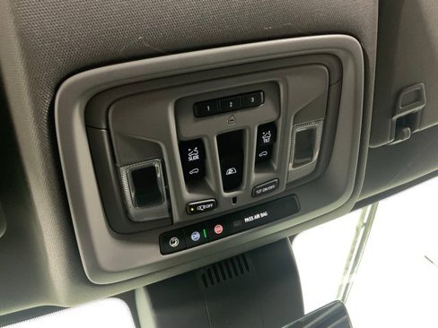 New 2026 GMC Sierra 2500 Denali w/ Denali Reserve Package image 17