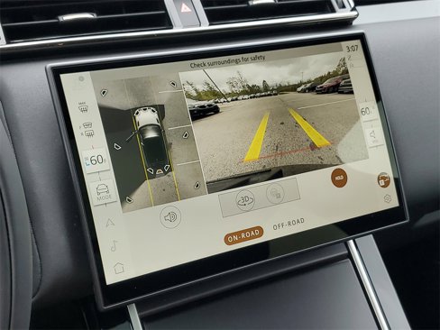 New 2026 Land Rover Range Rover Velar Dynamic SE image 23