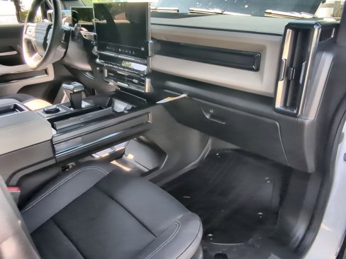 New 2026 GMC Hummer EV 4x4 Crew Cab image 29