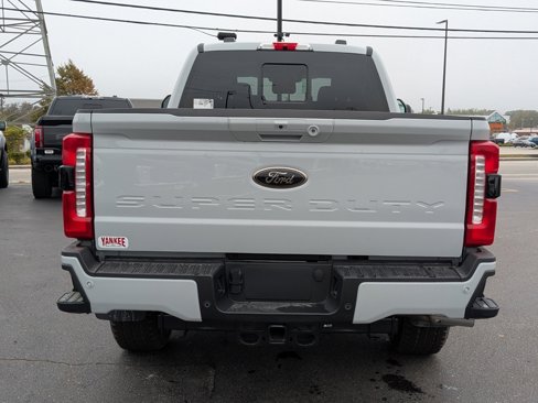 New 2026 Ford F250 Lariat w/ Black Appearance Package image 5