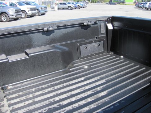 Used 2023 Toyota Tacoma SR5 w/ Technology Package image 6