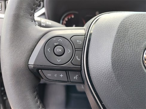 Used 2025 Toyota RAV4 XLE image 22