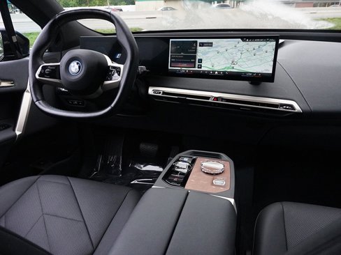 Used 2024 BMW iX xDrive50 w/ Premium Package image 50