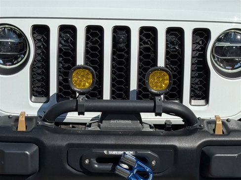 Used 2021 Jeep Wrangler Unlimited Rubicon w/ Trailer Tow Package image 10