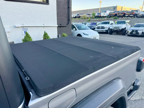 Used 2020 Jeep Gladiator Rubicon image 21