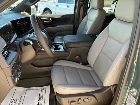 New 2025 Chevrolet Tahoe Z71 w/ Comfort Package image 9