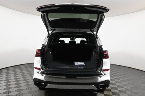 New 2026 BMW X5 xDrive40i w/ M Sport Package image 37