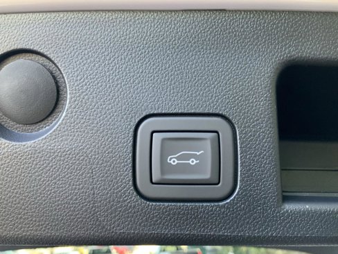 New 2026 Chevrolet Equinox LT w/ Convenience Package II image 15