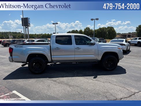 Used 2022 Toyota Tacoma SR image 5