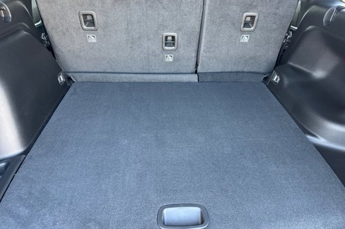 New 2025 Jeep Grand Cherokee L Altitude image 14