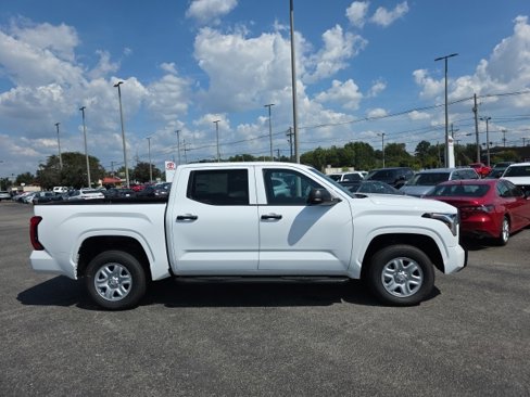 New 2026 Toyota Tundra SR image 3