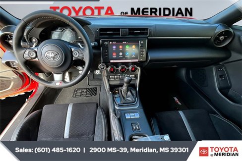 Used 2025 Toyota GR86 Premium image 13