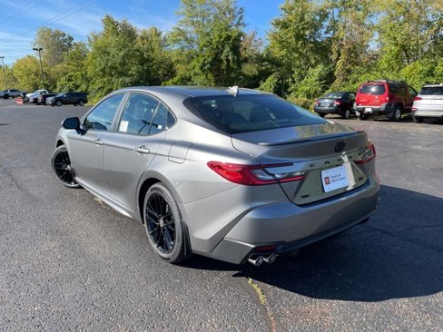 New 2026 Toyota Camry SE image 3