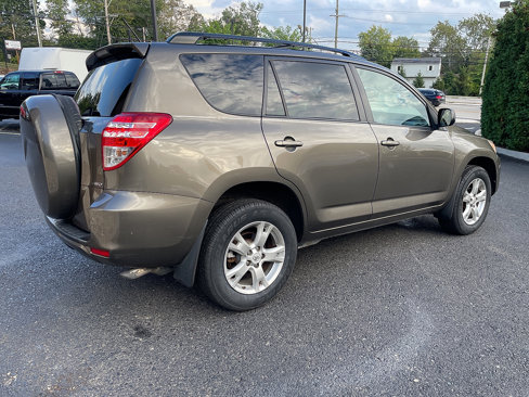 Used 2011 Toyota RAV4 4WD image 4