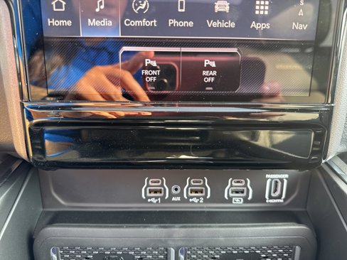 New 2026 RAM 1500 Laramie w/ Night Edition image 35