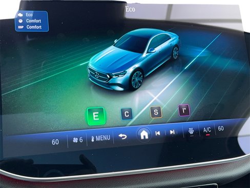 Used 2025 Mercedes-Benz E 350 Sedan image 33