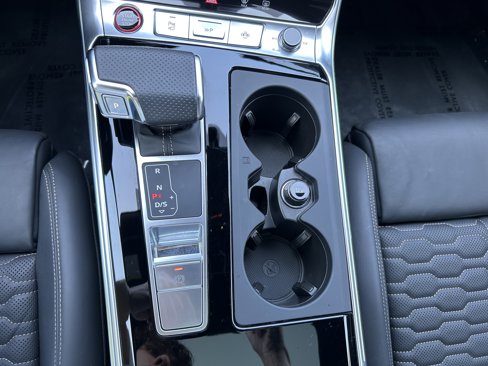 Used 2024 Audi RS 7 Performance image 26